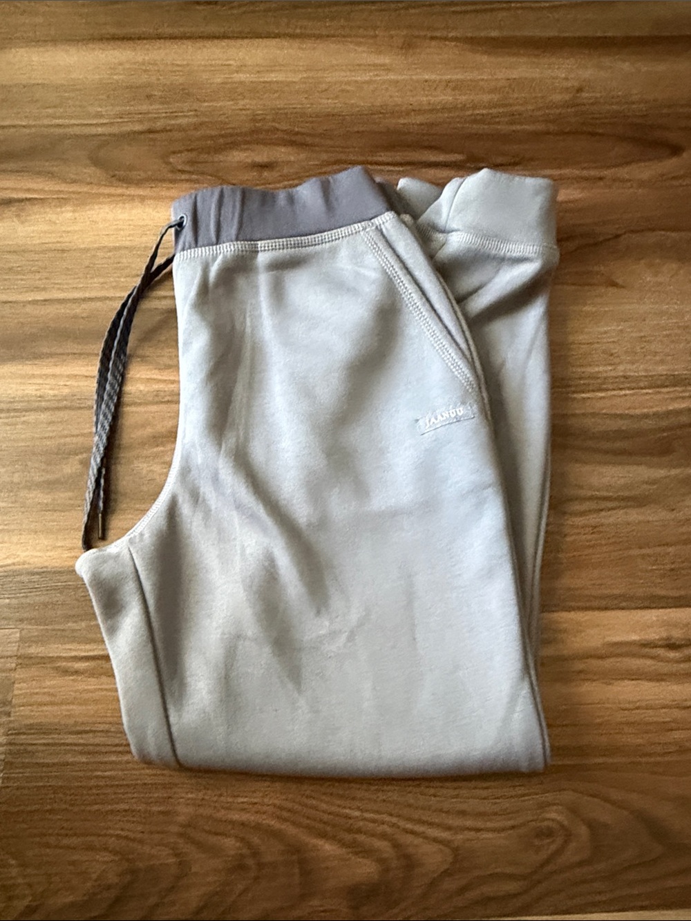 Jaanuu Joggers Size MP